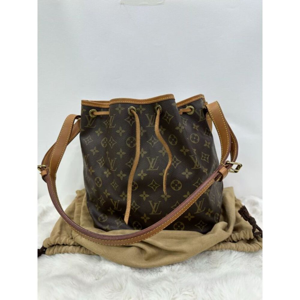 Louis Vuitton Women Pre-Loved Bag Very Good Condition